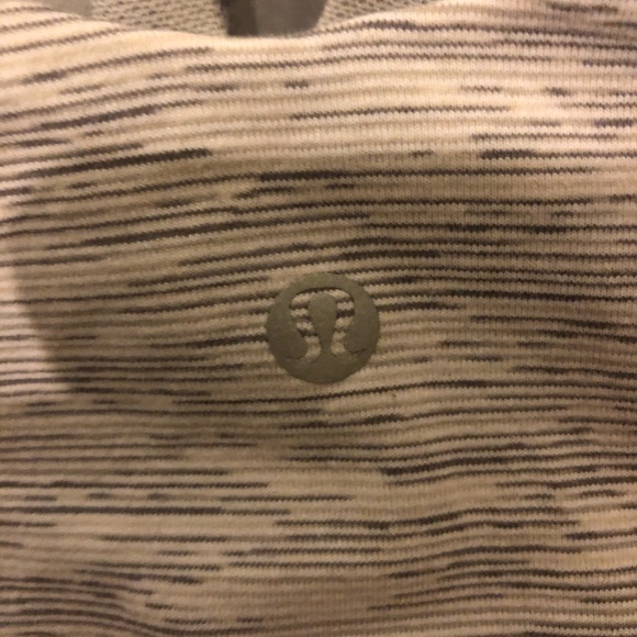 Lululemon Top with Built in Bra - Picture 2 of 2